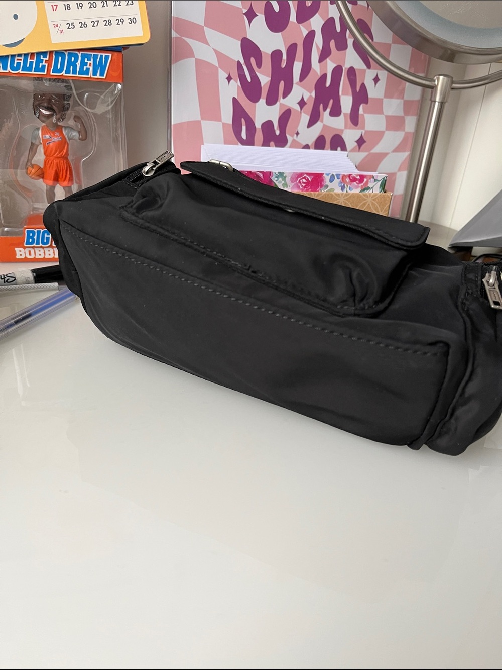 Brandy Melville Black Cargo Shoulder Bag - Picture 9 of 9